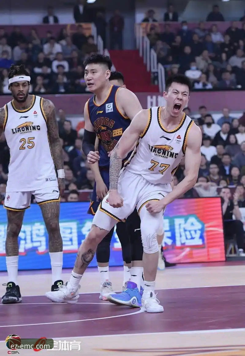 CBA季后赛激战再现经典逆转——易倍体育官网深度评测兰道夫加时封神之战